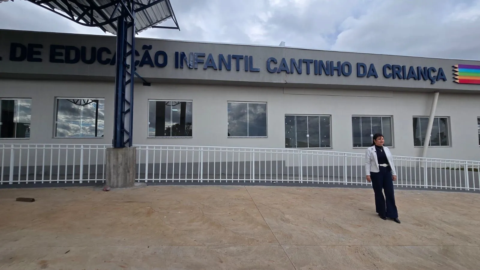 Imagem destaque da notícia: Prefeita Dilse acompanha obras de modernização da EMEI Cantinho da Criança e convida comunidade para inauguração