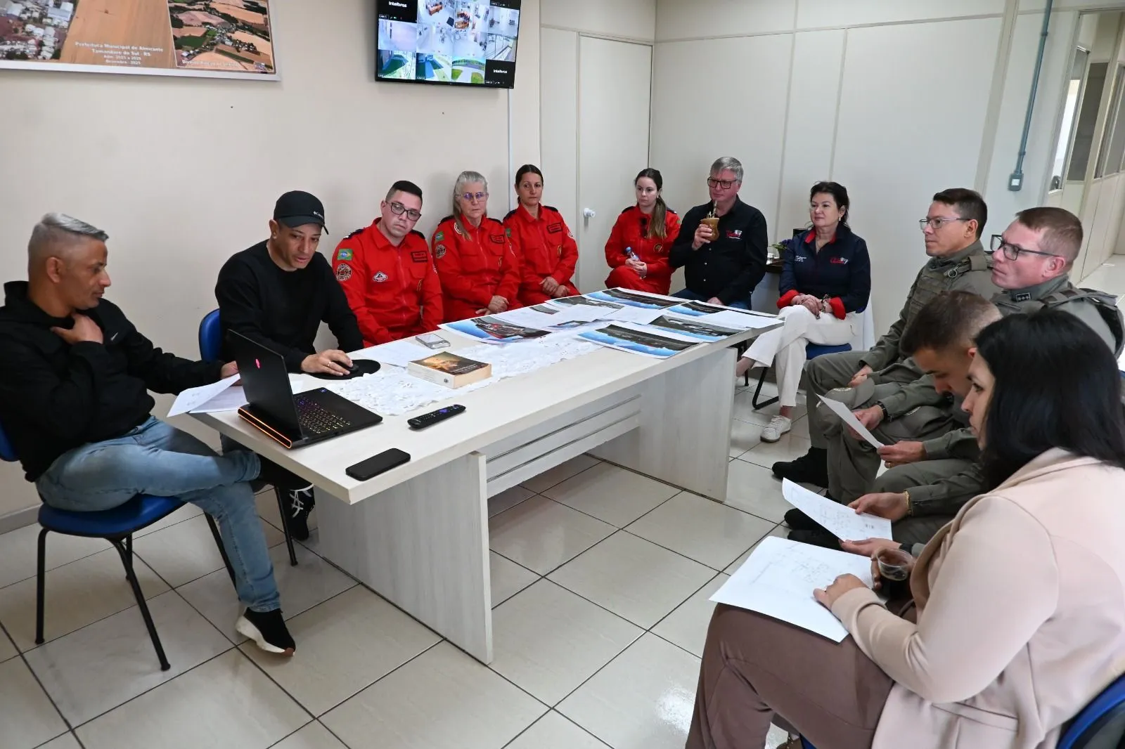 Imagem destaque da notícia: Projeto do novo posto da Brigada Militar e do Corpo de Bombeiros Voluntários é apresentado em Almirante Tamandaré do Sul