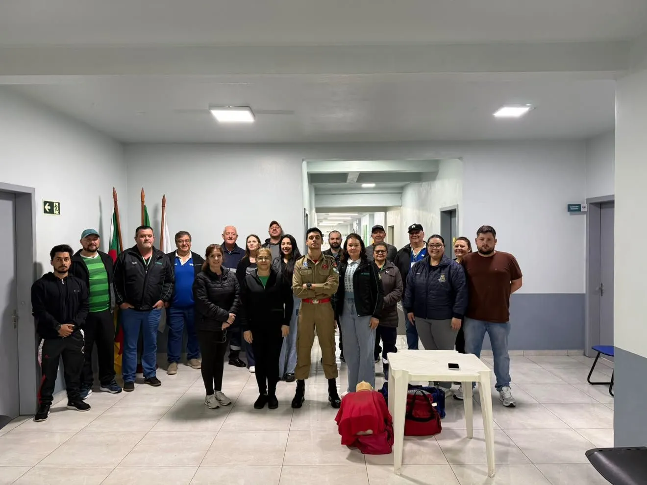 Imagem destaque da notícia: Secretaria Municipal de Saúde promove capacitação em APH e primeiros socorros